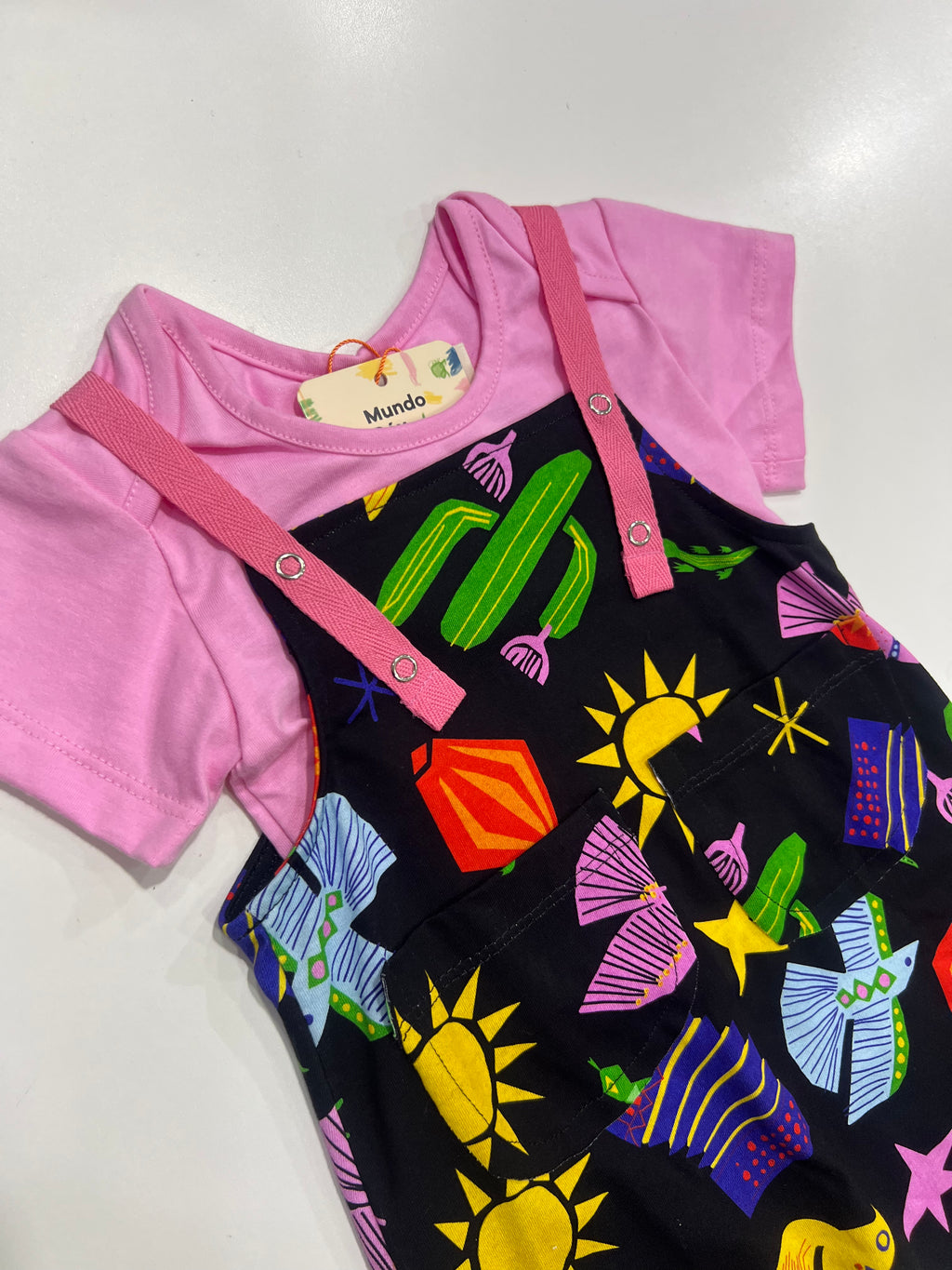 Jardineira Bebê Folia